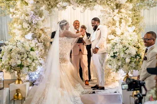 Ashley & Isaac — wedding florals photograph 7
