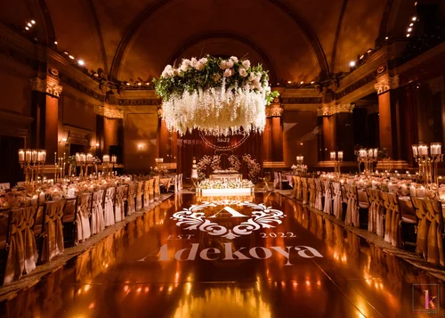 Ashley & Isaac — wedding florals photograph 11